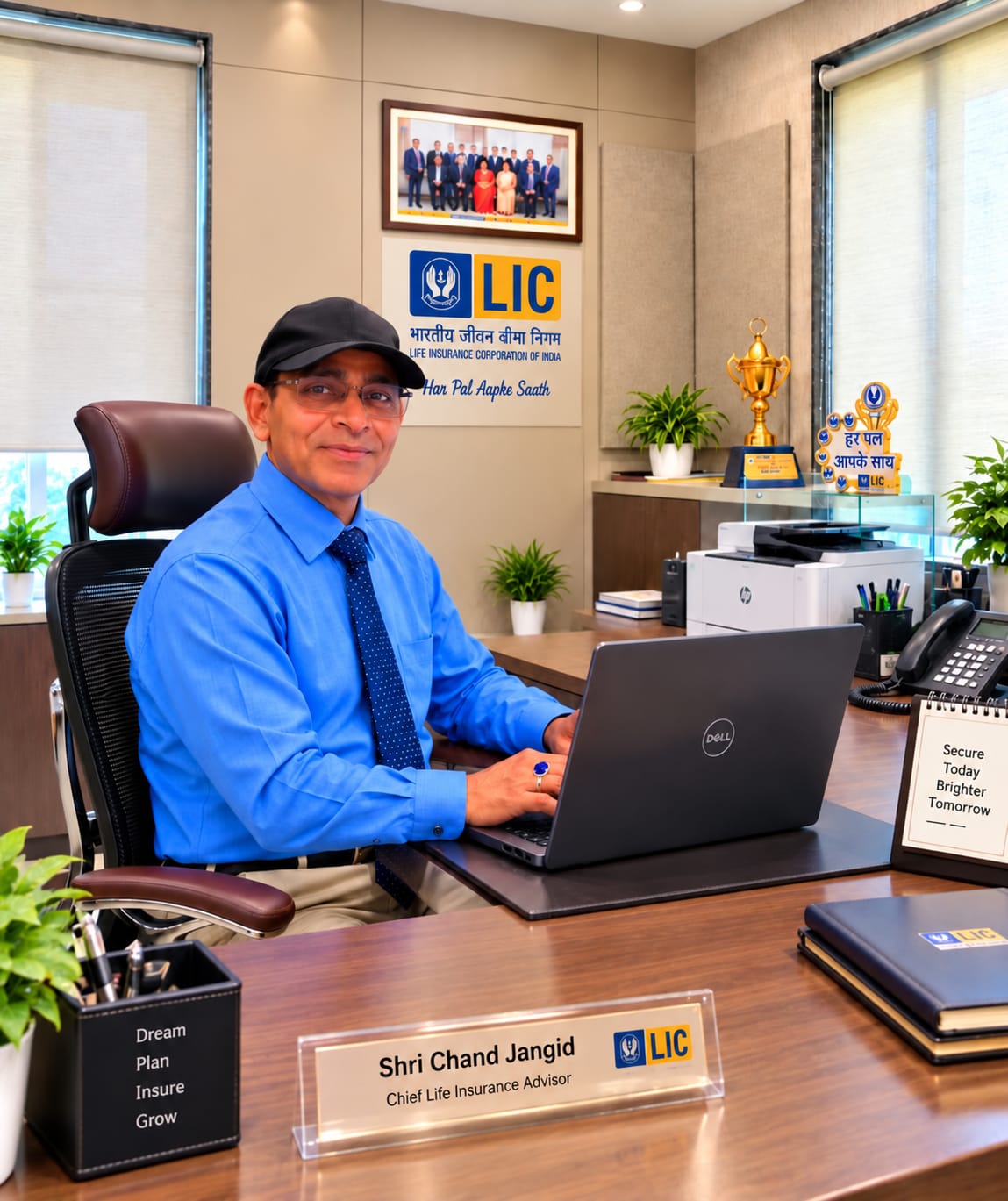 Shri Chand Jangid, Chief Life Insurence advisor Lic of India